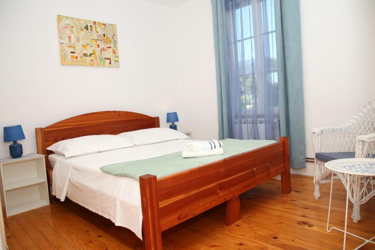 Apartment Poseidon Trogir Exterior photo